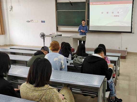 33cb567f54a2289bf6254a4ae3b8653